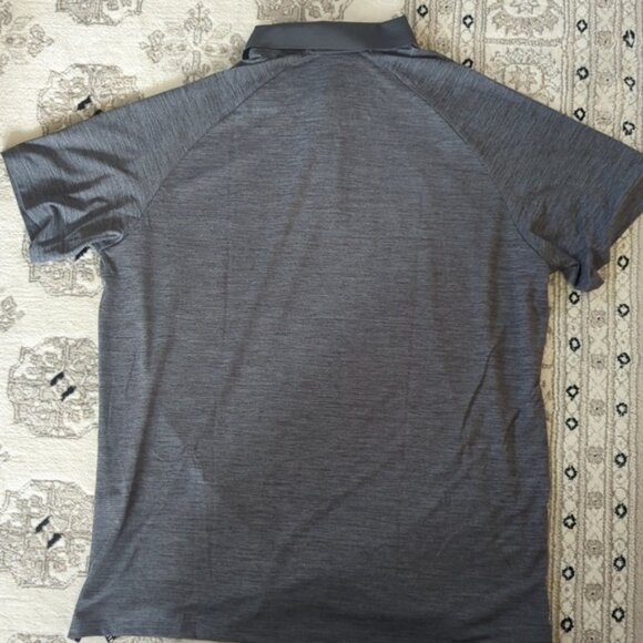 XL Hurley Golf Shirt - Picture 3 of 4